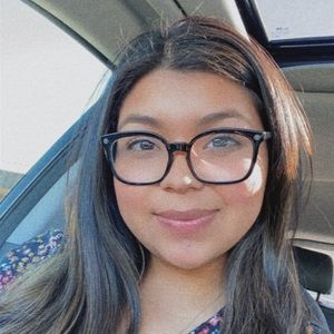 Meet your Posher, Jasmine